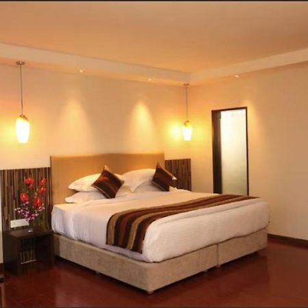 The Altruist Business Hotel Kharadi 浦那 外观 照片