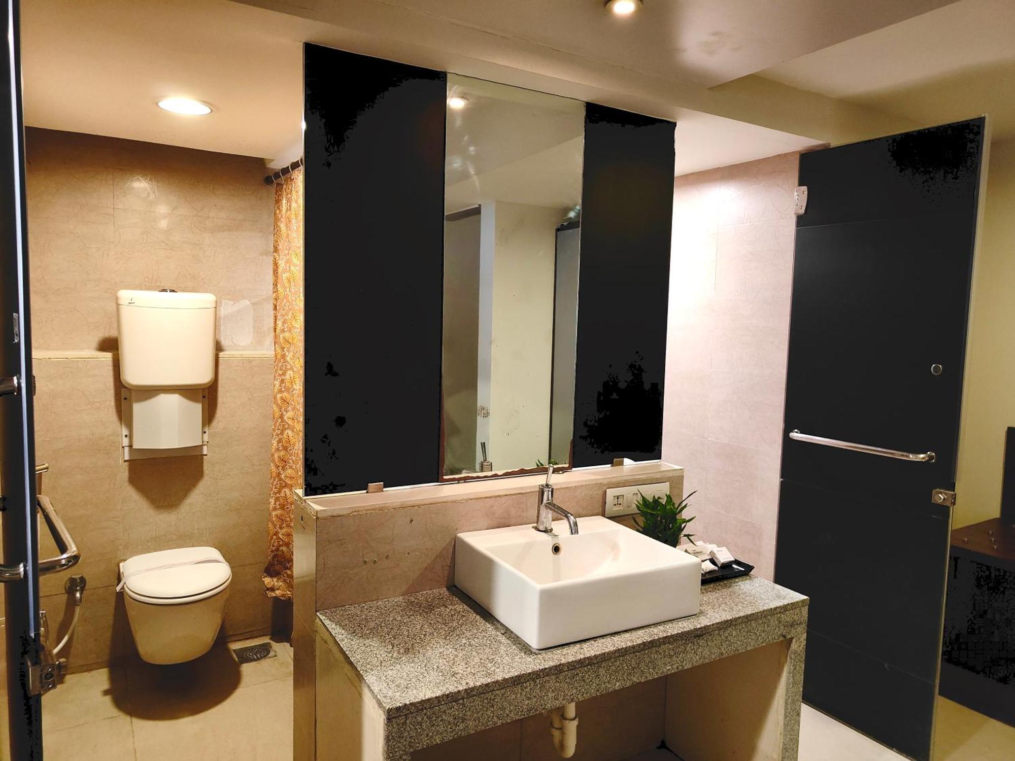 The Altruist Business Hotel Kharadi 浦那 外观 照片