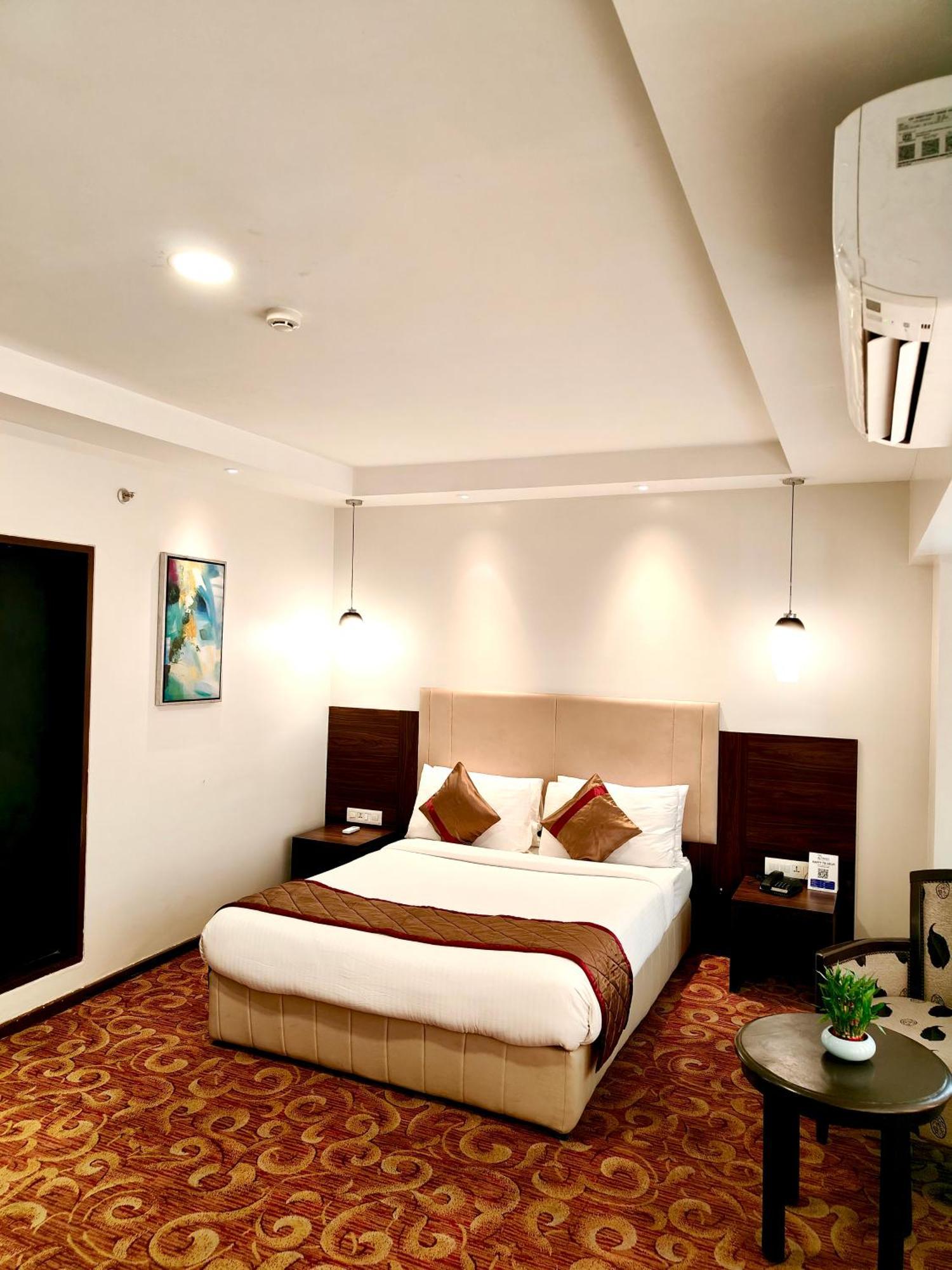 The Altruist Business Hotel Kharadi 浦那 外观 照片