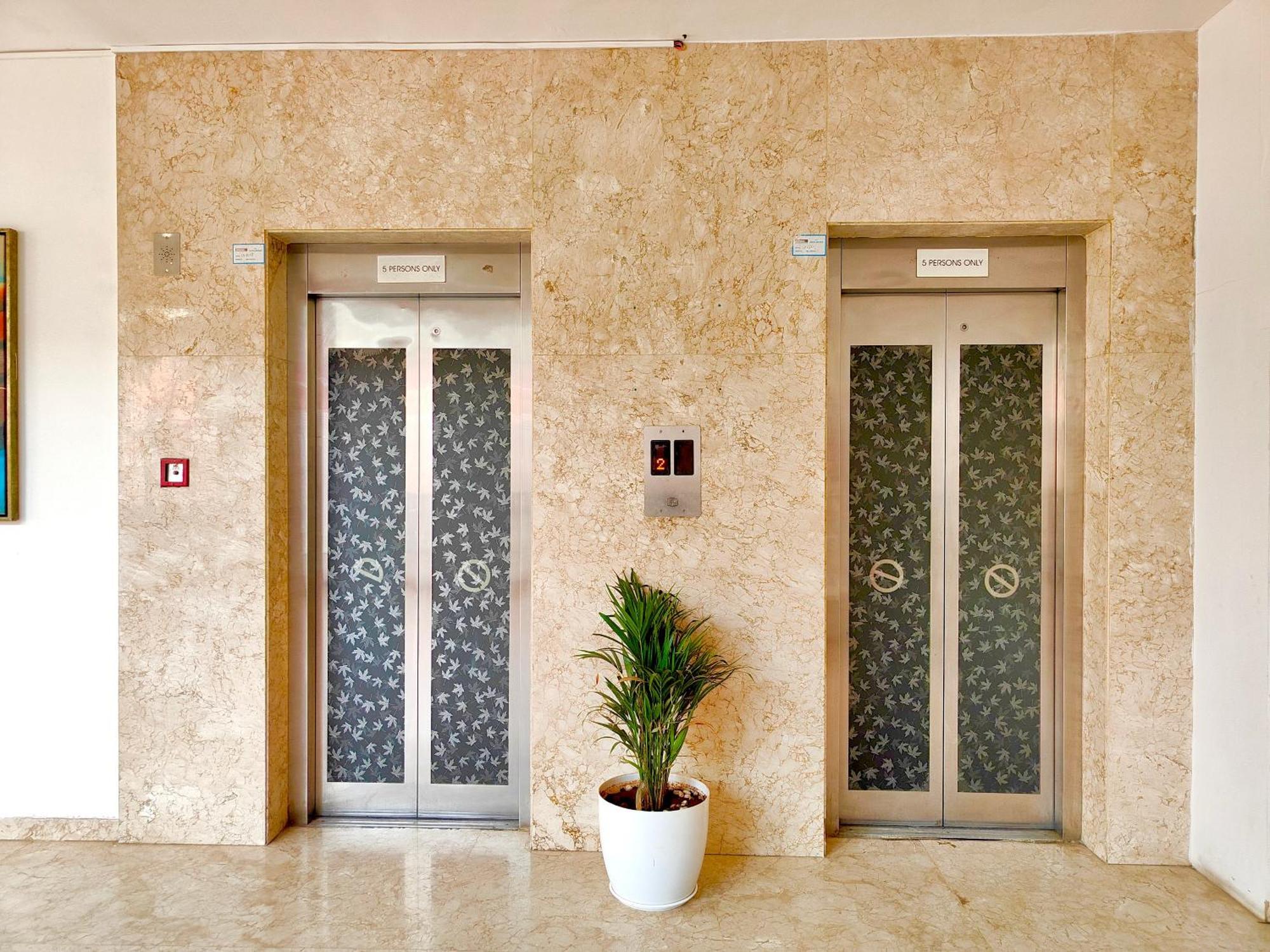 The Altruist Business Hotel Kharadi 浦那 外观 照片