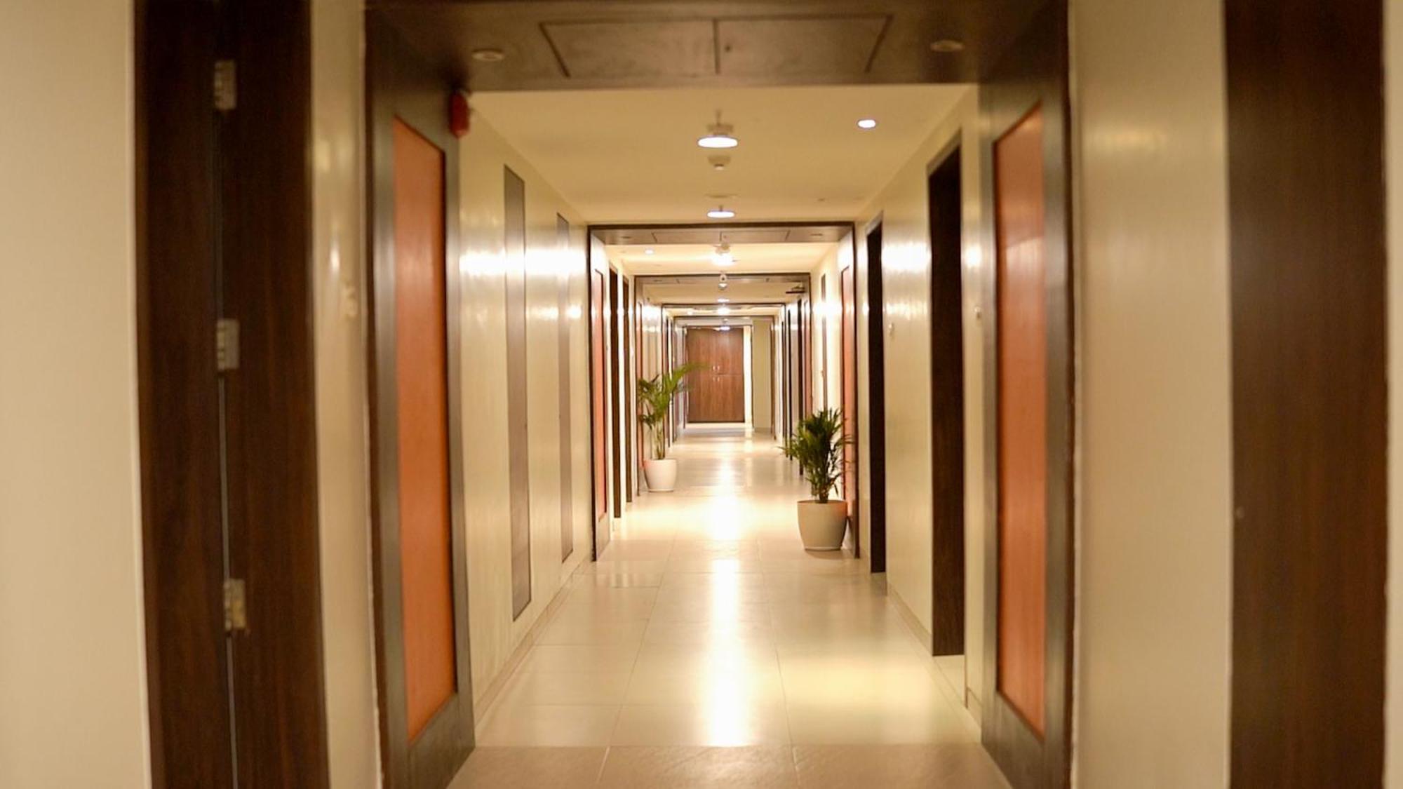 The Altruist Business Hotel Kharadi 浦那 外观 照片
