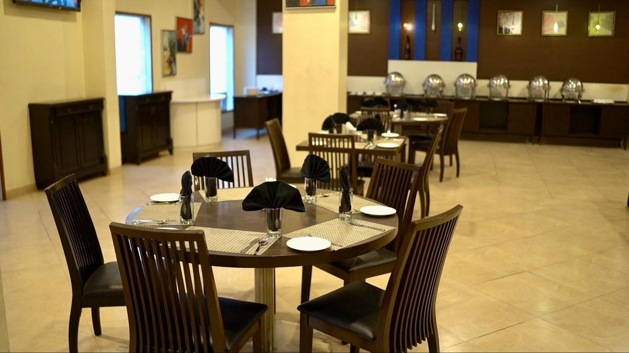 The Altruist Business Hotel Kharadi 浦那 外观 照片